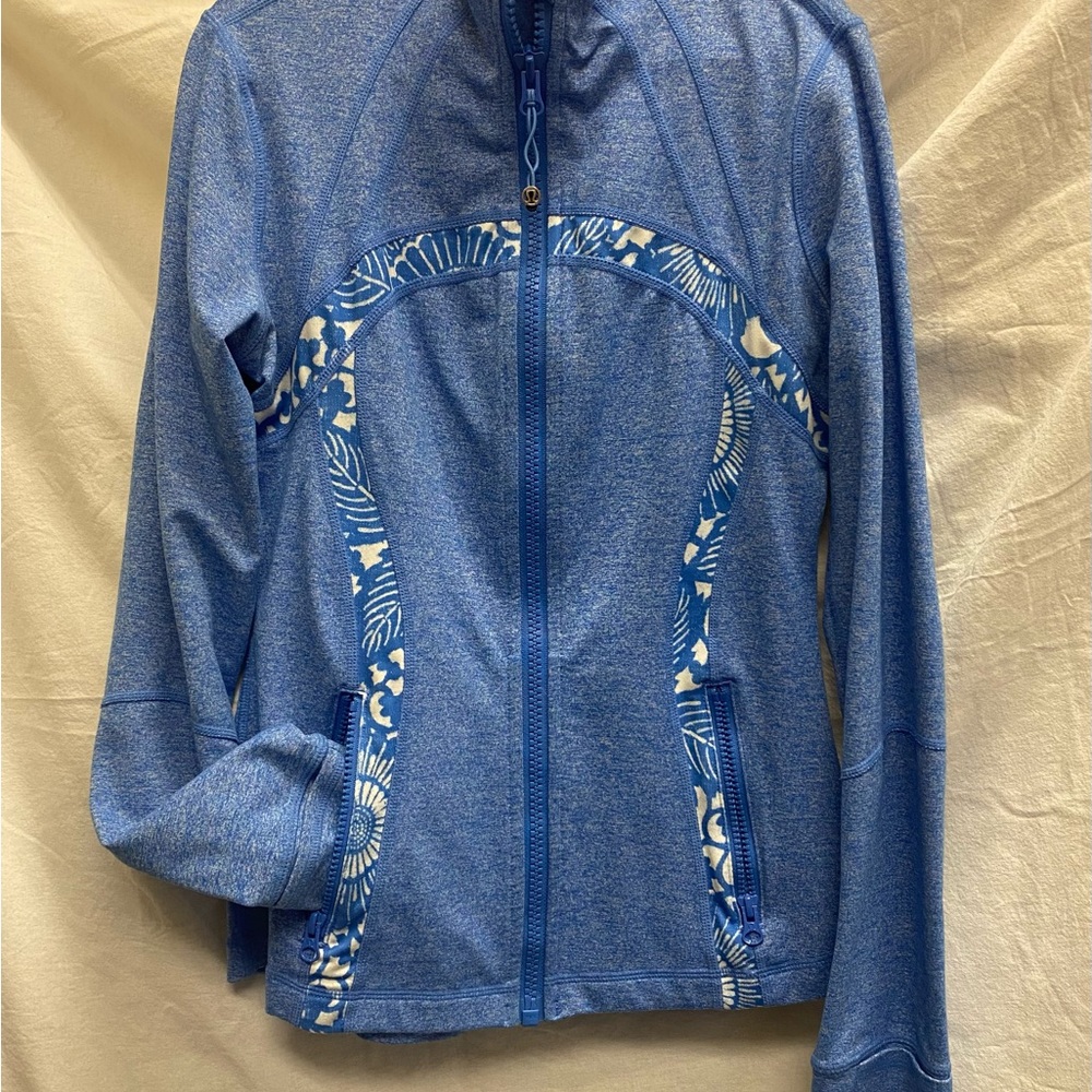 Lululemon Athletica Define Jacket. Size 6.